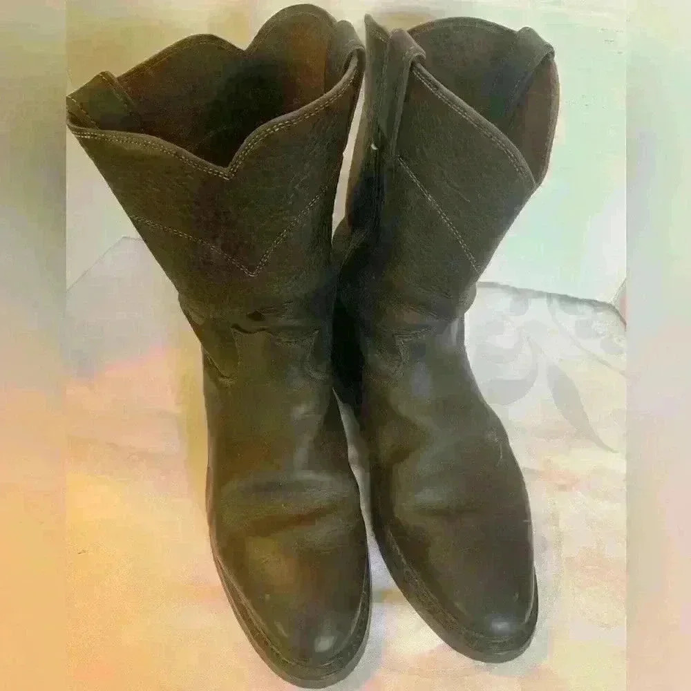 Justin Western Cowboy Work Boots Size 9D made in USA rodeo everyday casual
